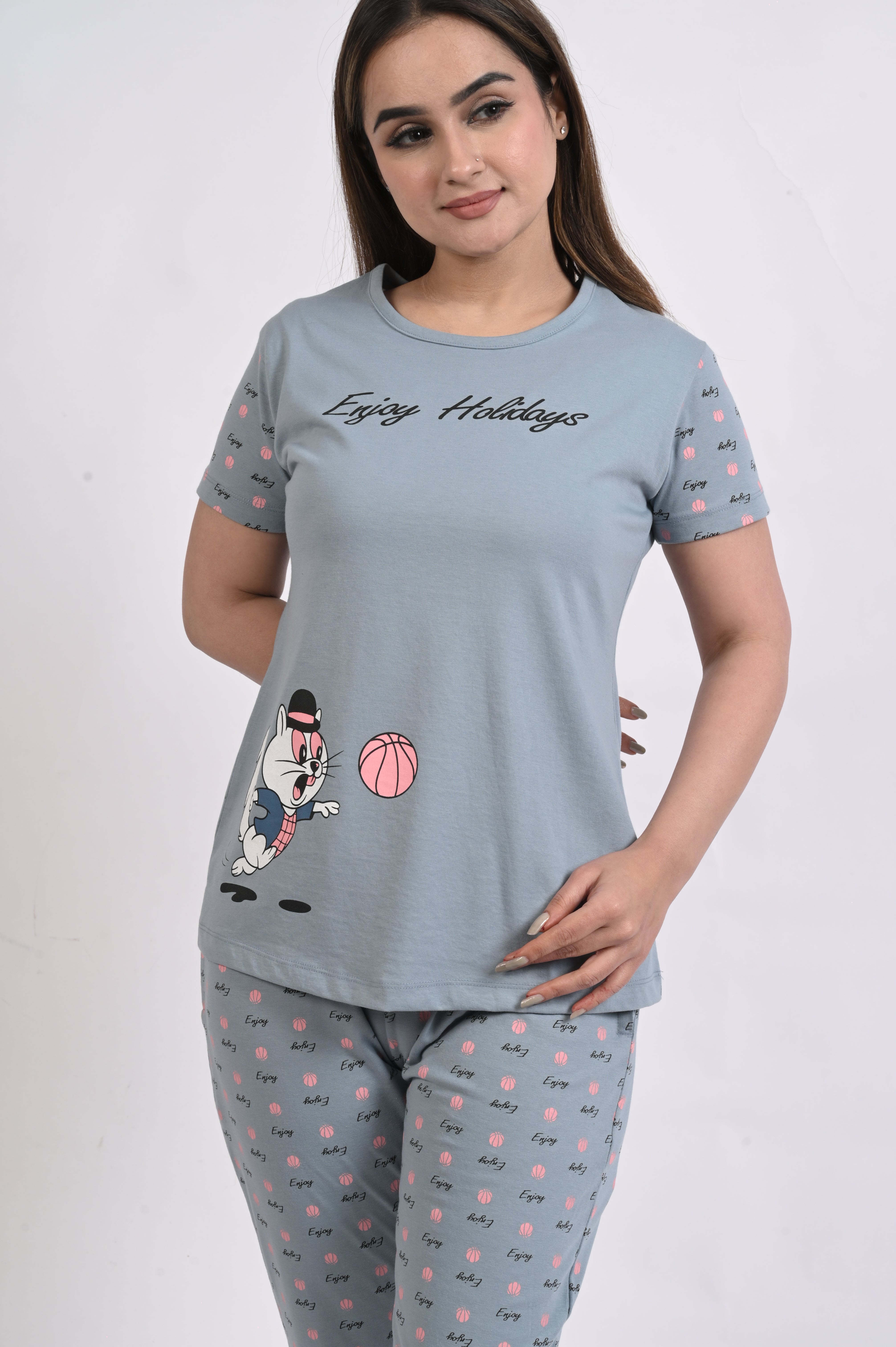 Short Top Night Suit