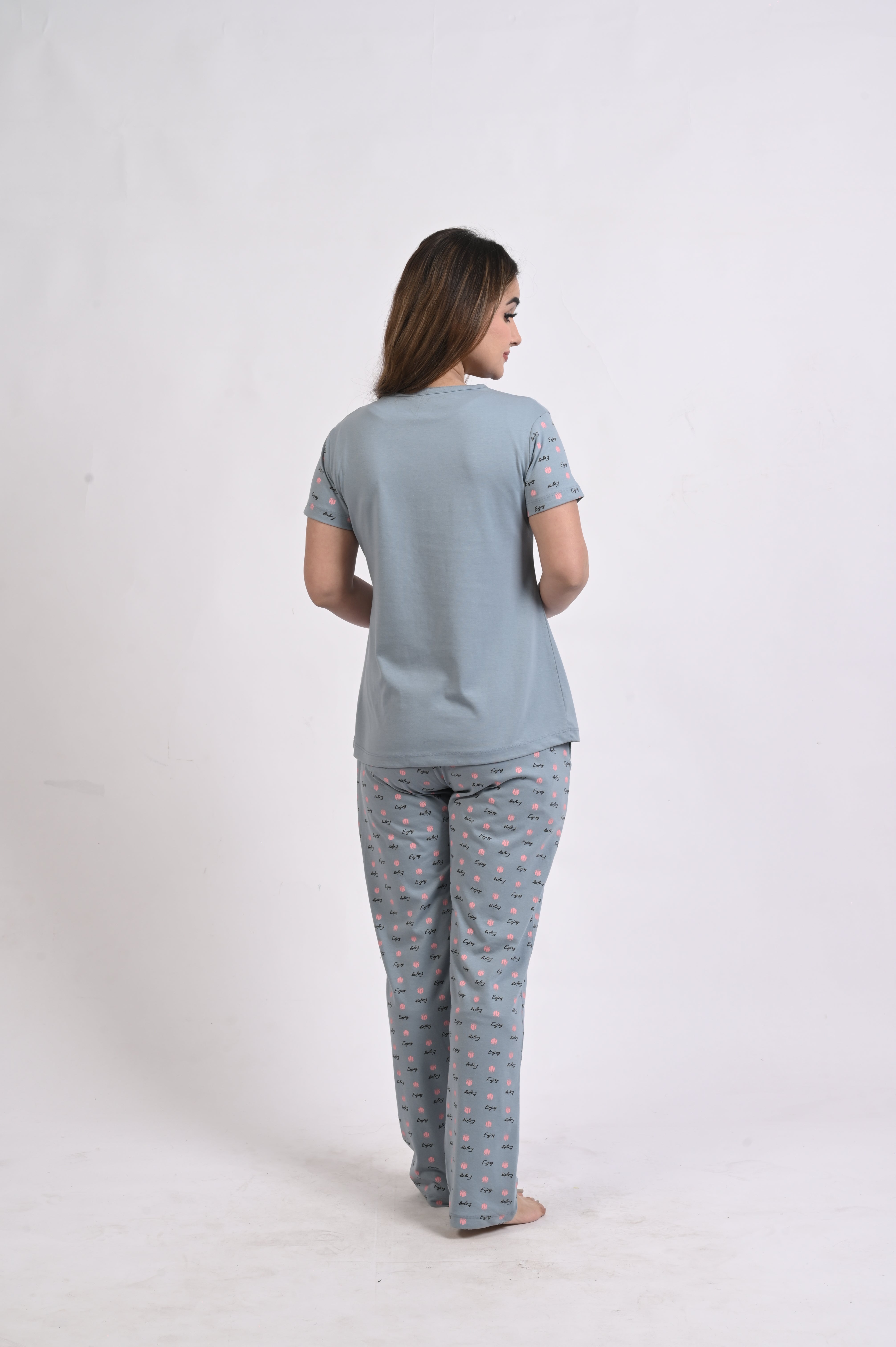 Short Top Night Suit