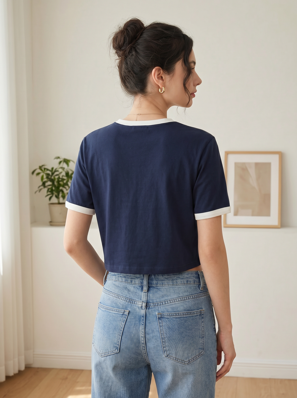 Statue Of lLiberty Ringer Crop Tee