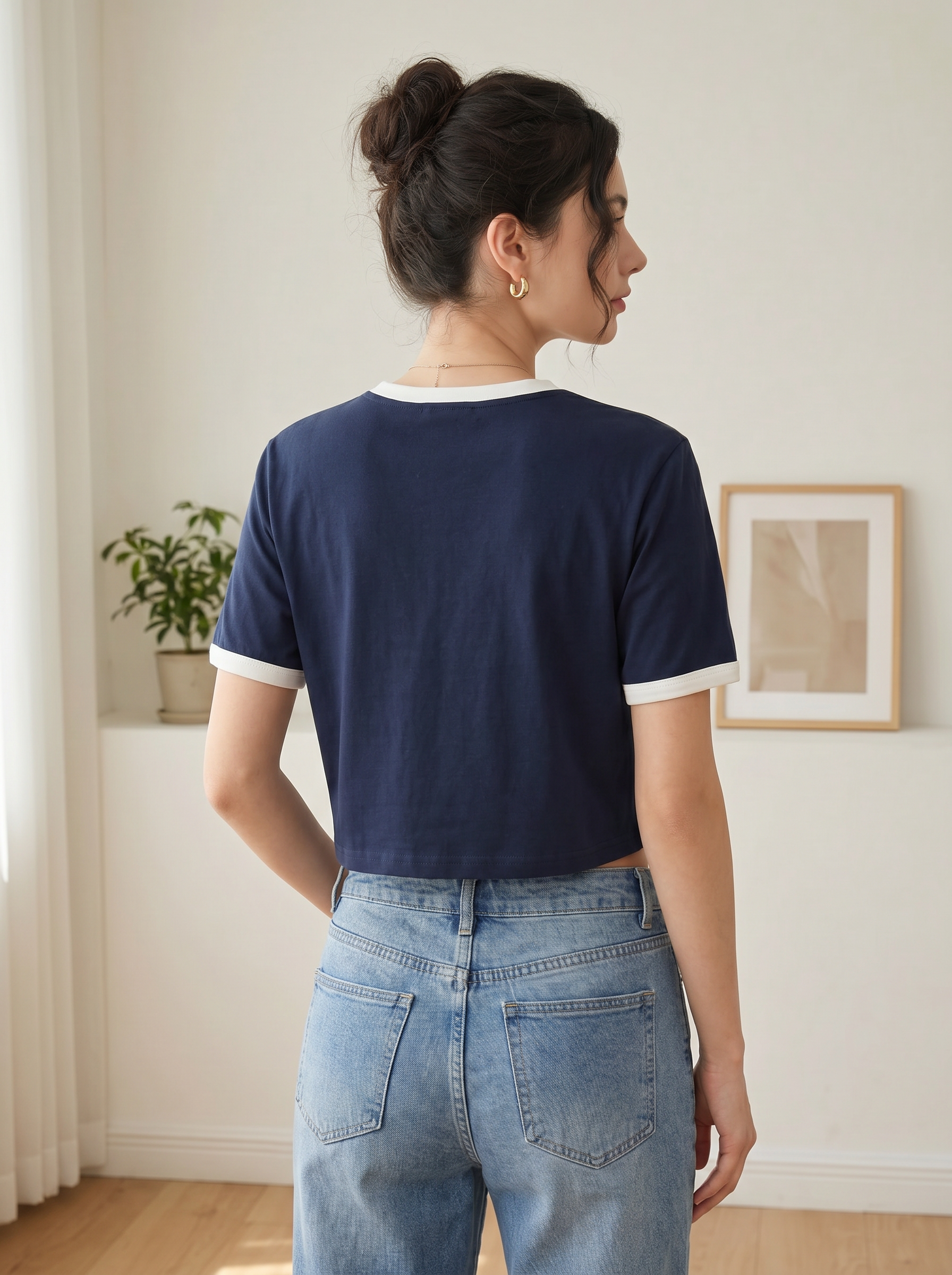 Statue Of lLiberty Ringer Crop Tee
